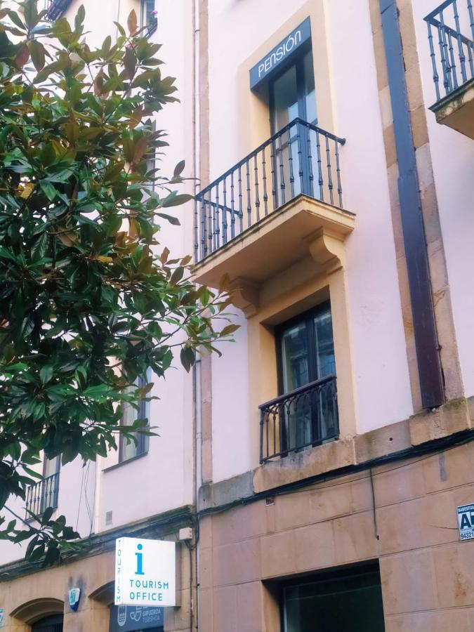 Sarriegi Casa de hóspedes 2*